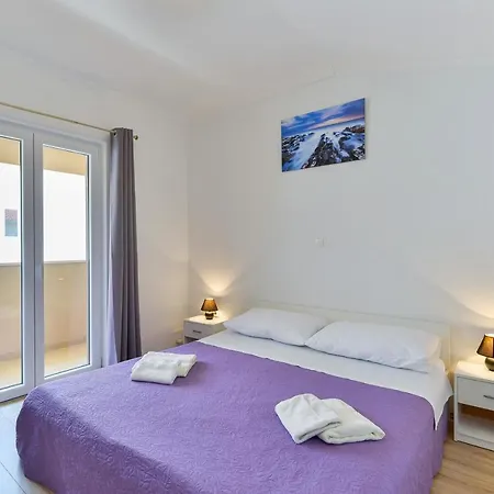 13172c Appartement Nin